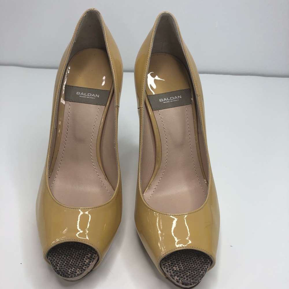 BalDan peep toe heels